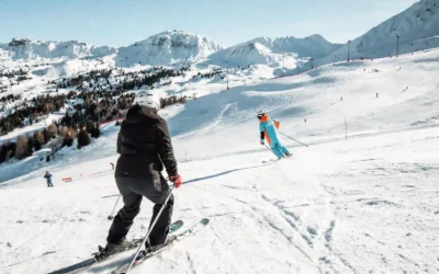 Adaptive-stand-up-ski-lesson-with-oxyski-scaled Adaptive-stand-up-ski-lesson-with-oxyski-scaled